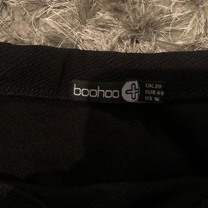 Boohoo Plus Skirts - Boohoo Plus Belle MIDI Skirt in Black. Us Size 16 Boohoo Plus Skirts - Boohoo Plus Belle MIDI Skirt in Black. Us Size 16